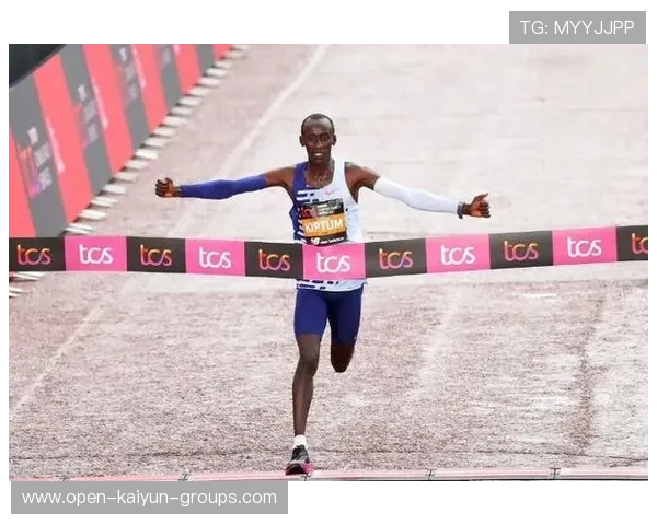 世界田径:肯尼亚跑者屡破纪录,赛场火爆!,肯尼亚跑步冠军